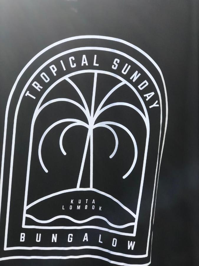 Tropical Sunday Bungalow - Surf And Stay Selong Belanak Zewnętrze zdjęcie